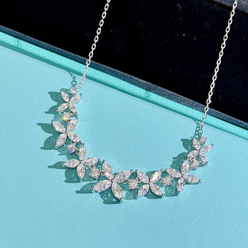 T*f*ny necklaces